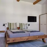 Ferienwohnungen Ribnitz-Damgarten *